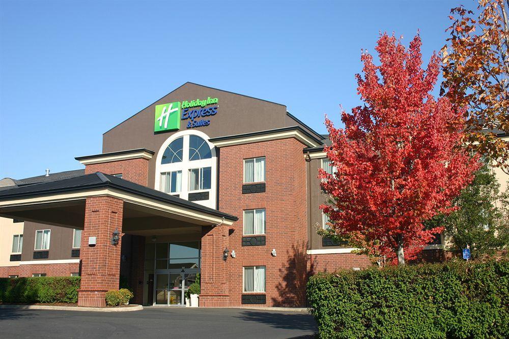 Holiday Inn Express Hotel & Suites Albany By Ihg Exterior photo
